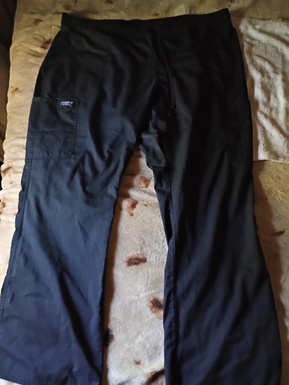 Black Men’s Cargo Scrub Pants